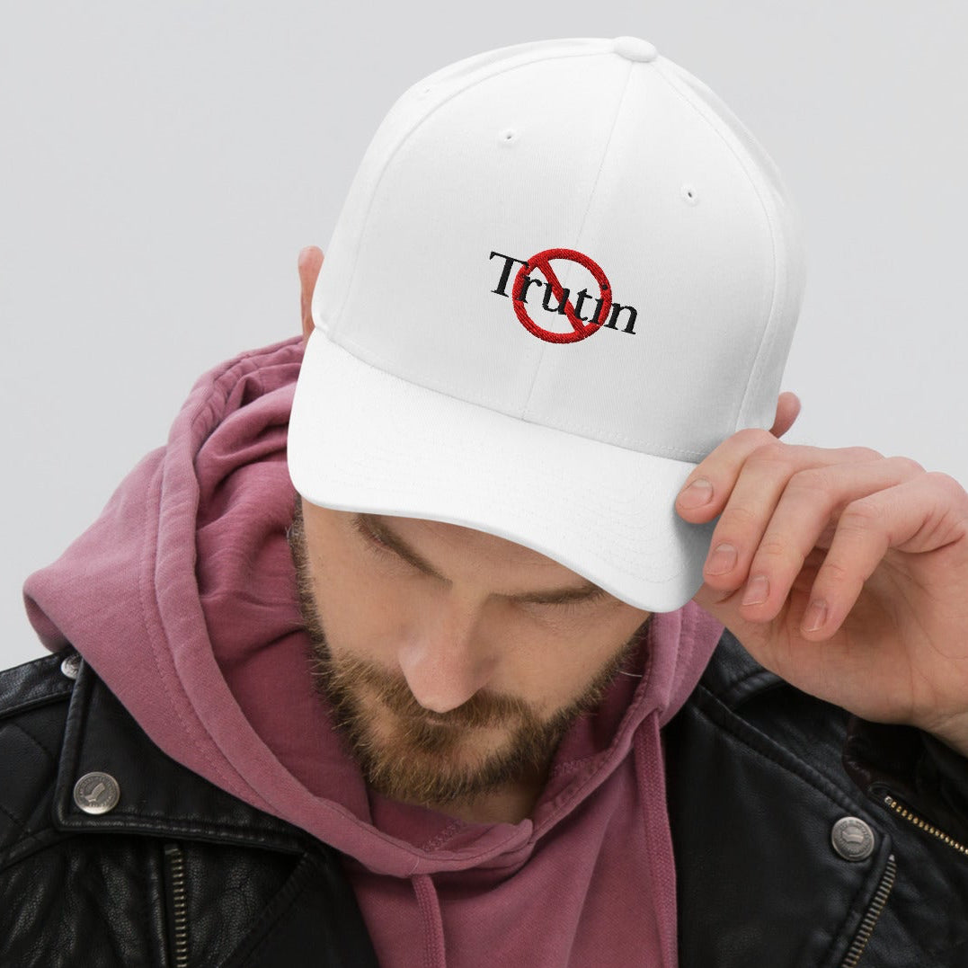 Trutin structured twill cap with embroidered logo – multiple colors – DETOUR.STORE