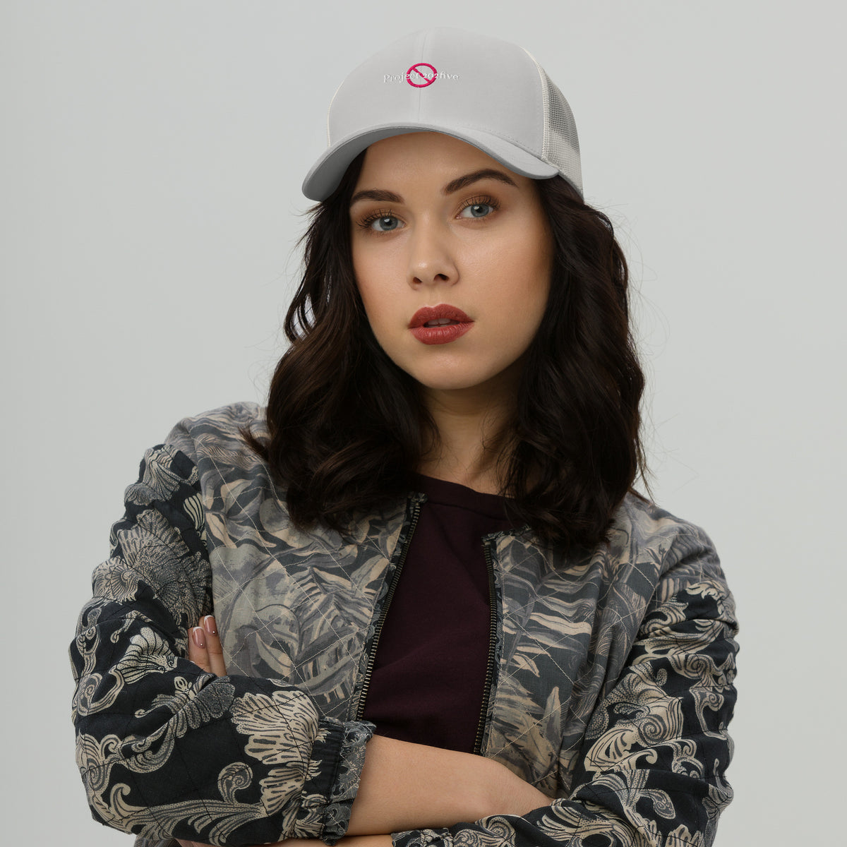 Project 2025 trucker cap with embroidered logo – multiple colors – DETOUR.STORE