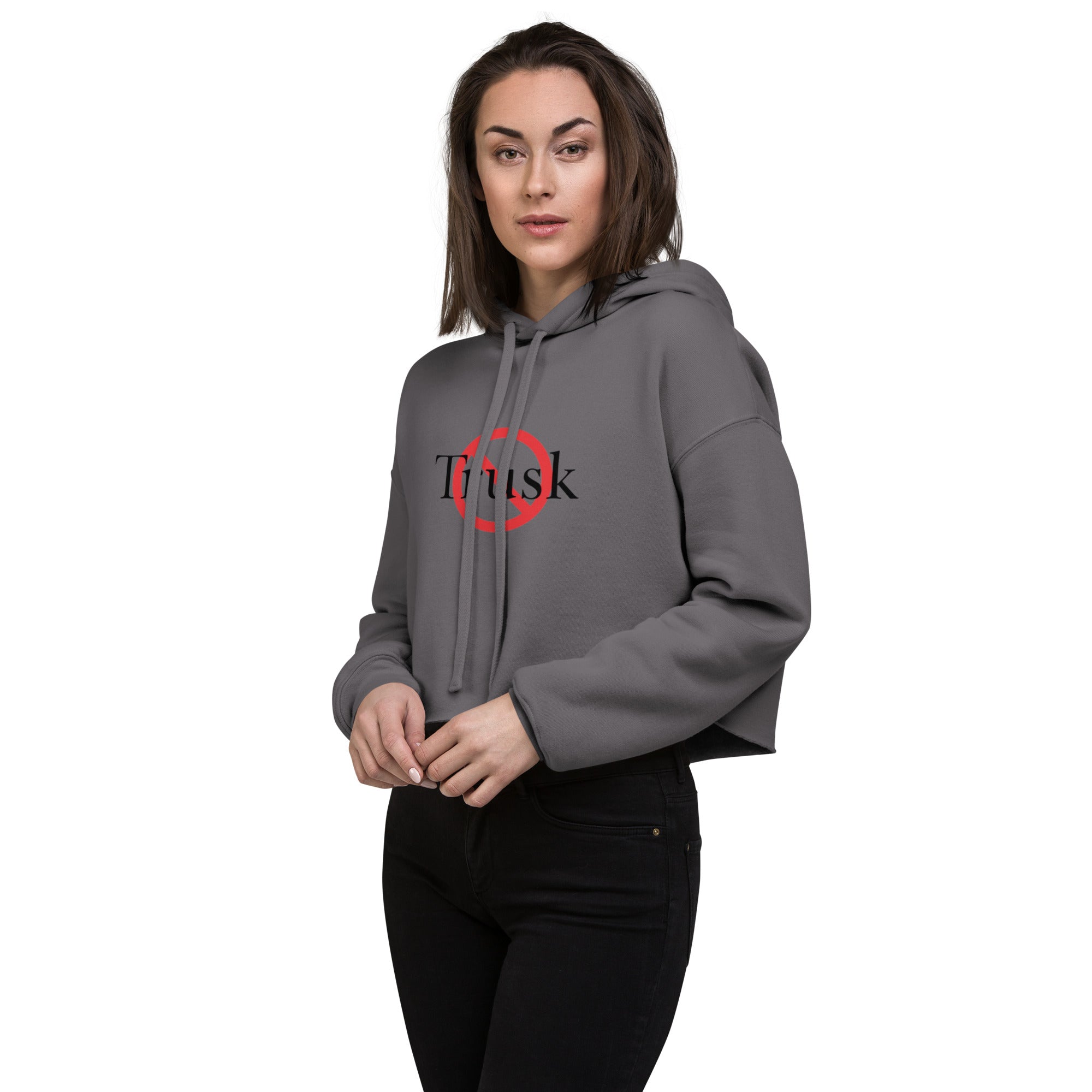 Trusk women’s cropped sweatshirt with printed logo – multiple colors – DETOUR.STORE